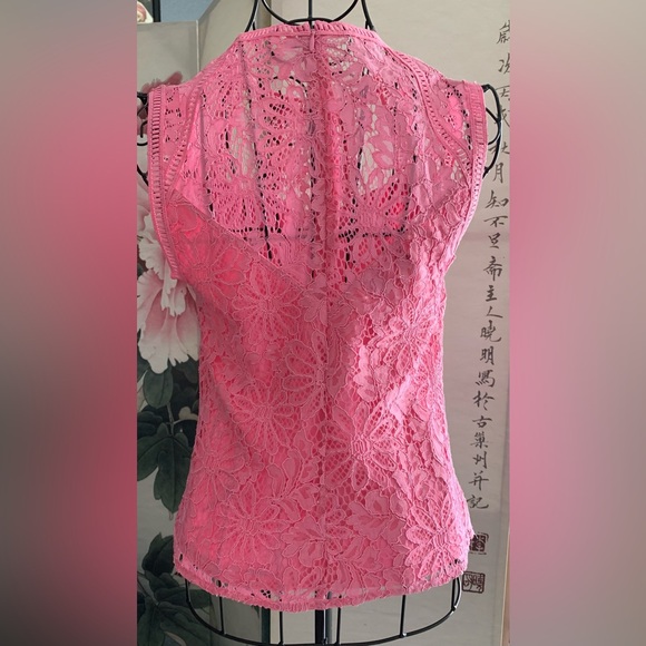 Bebe pink crochet top - Picture 2 of 4